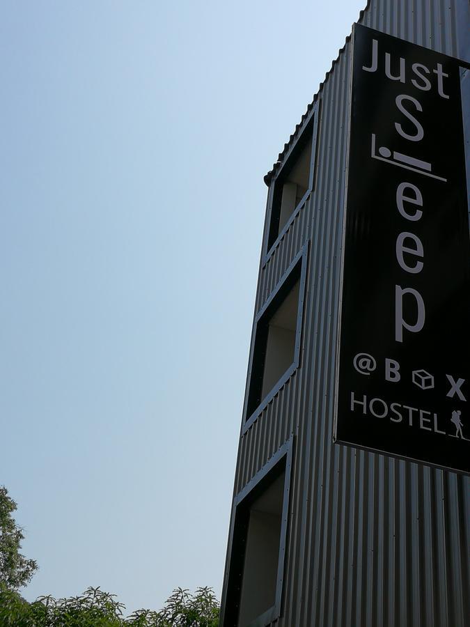 Just Sleep @Box Hostel Chiang Mai Eksteriør bilde